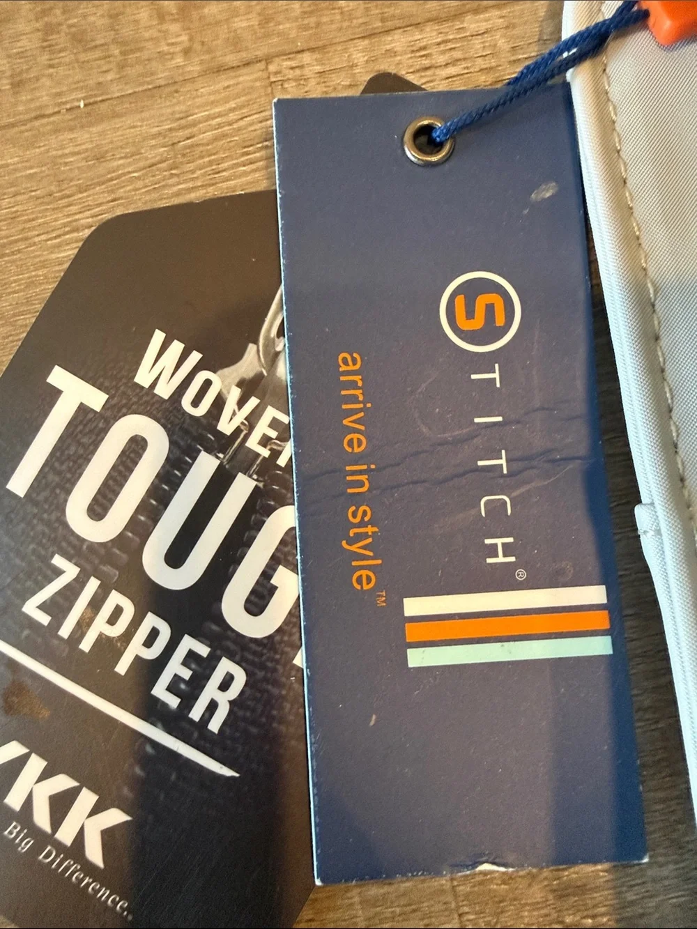 STITCH Golf Wine Tote - Gray - NWT (New With Tags)